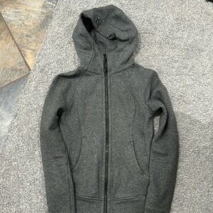 grey lululemon scuba